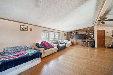 30048 South Klemme Road Beecher IL 60401