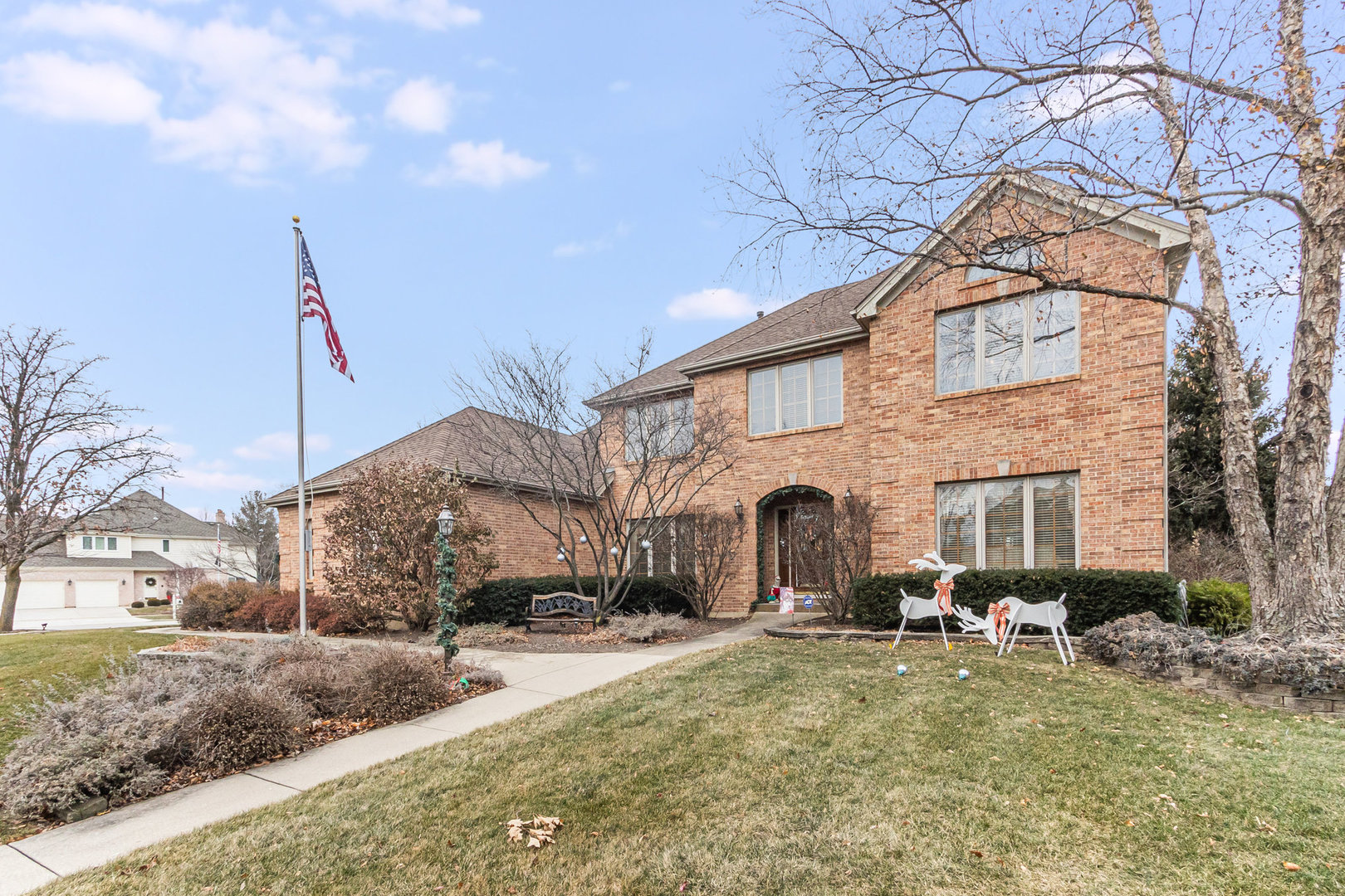 319 Senna Court Naperville IL 60565
