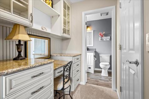 3390 Whirlaway Drive Northbrook IL 60062
