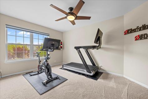 3390 Whirlaway Drive Northbrook IL 60062