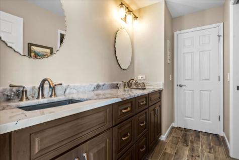 3390 Whirlaway Drive Northbrook IL 60062