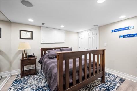 3390 Whirlaway Drive Northbrook IL 60062