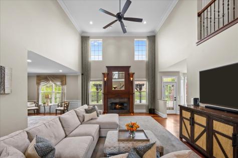 3390 Whirlaway Drive Northbrook IL 60062