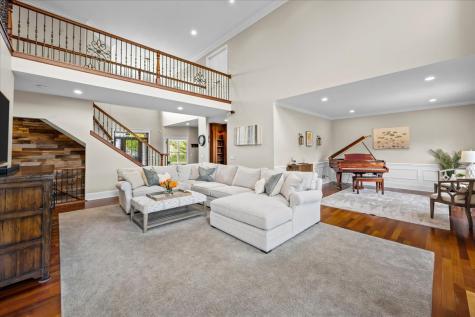 3390 Whirlaway Drive Northbrook IL 60062