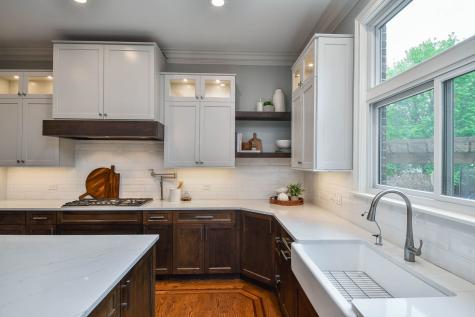 3N706 Herman Melville Lane St. Charles IL 60175
