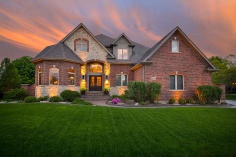 3N706 Herman Melville Lane St. Charles IL 60175