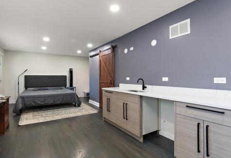 18849 Jamie Court Homewood IL 60430