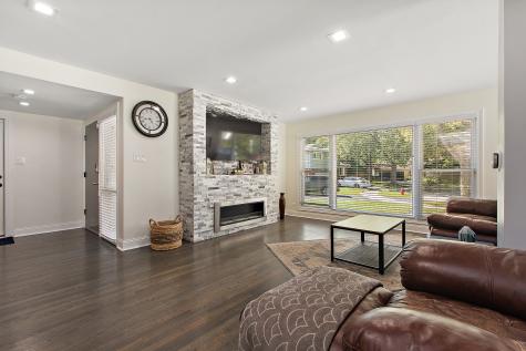 18849 Jamie Court Homewood IL 60430