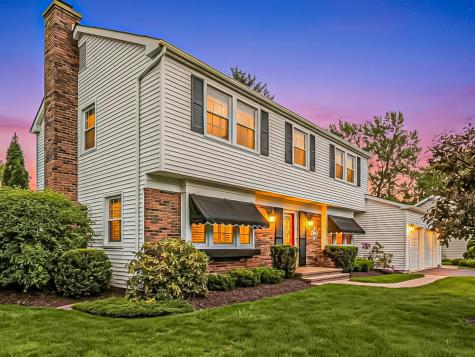5 Knight Hill Lane Buffalo Grove IL 60089