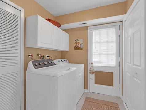 5 Knight Hill Lane Buffalo Grove IL 60089