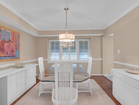 5 Knight Hill Lane Buffalo Grove IL 60089