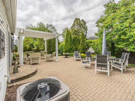 5 Knight Hill Lane Buffalo Grove IL 60089