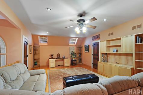 1 Pacer Trail South Barrington IL 60010