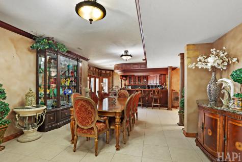 1 Pacer Trail South Barrington IL 60010