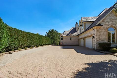 1 Pacer Trail South Barrington IL 60010