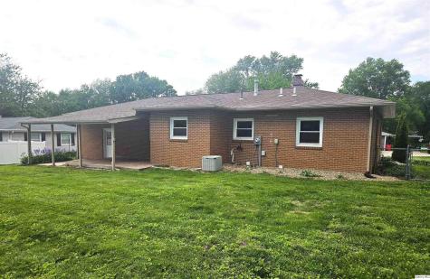 5128 Ri Dora Drive Quincy IL 62305