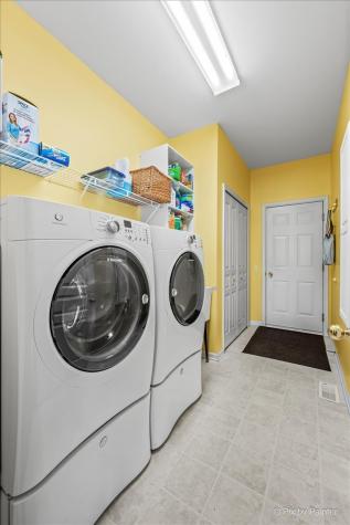 4041 Whitehall Lane Algonquin IL 60102