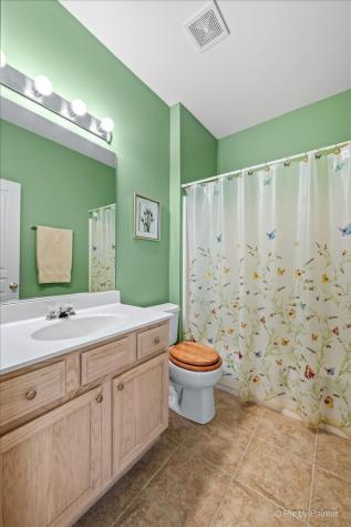 4041 Whitehall Lane Algonquin IL 60102