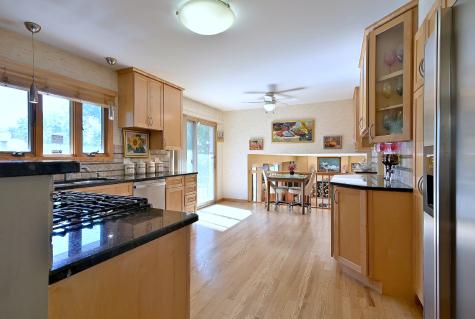 9S631 William Drive Burr Ridge IL 60527
