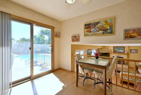 9S631 William Drive Burr Ridge IL 60527