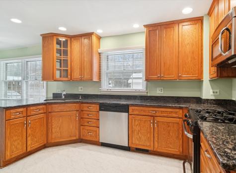 156 Blueberry Road Libertyville IL 60048
