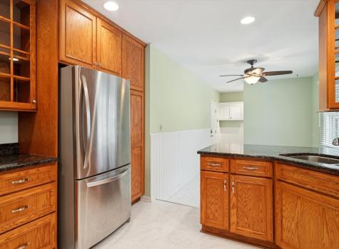156 Blueberry Road Libertyville IL 60048
