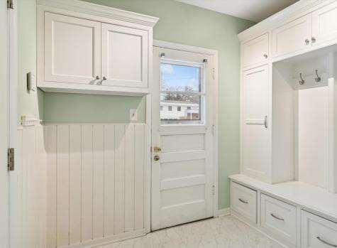 156 Blueberry Road Libertyville IL 60048