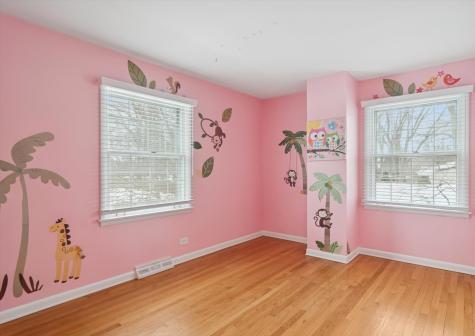 156 Blueberry Road Libertyville IL 60048