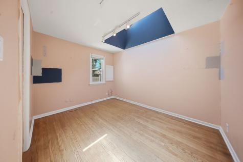 8753 South Kostner Avenue Hometown IL 60456