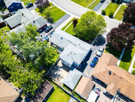8753 South Kostner Avenue Hometown IL 60456