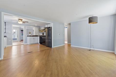 8753 South Kostner Avenue Hometown IL 60456