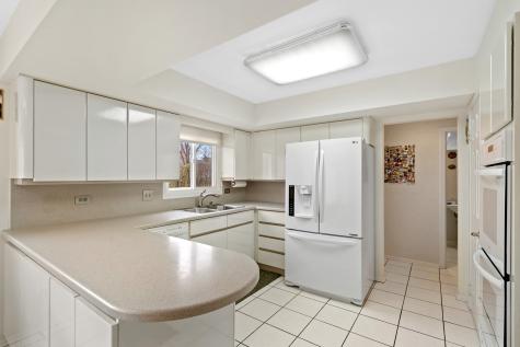 1837 Eastwood Avenue Highland Park IL 60035