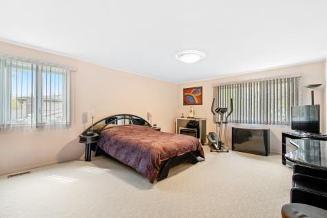 1837 Eastwood Avenue Highland Park IL 60035