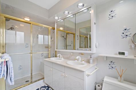 1837 Eastwood Avenue Highland Park IL 60035