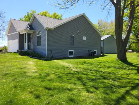 4509 Island Road Harvard IL 60033