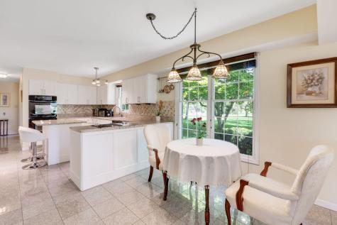 7 Willow Bay Drive South Barrington IL 60010