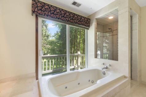 7 Willow Bay Drive South Barrington IL 60010