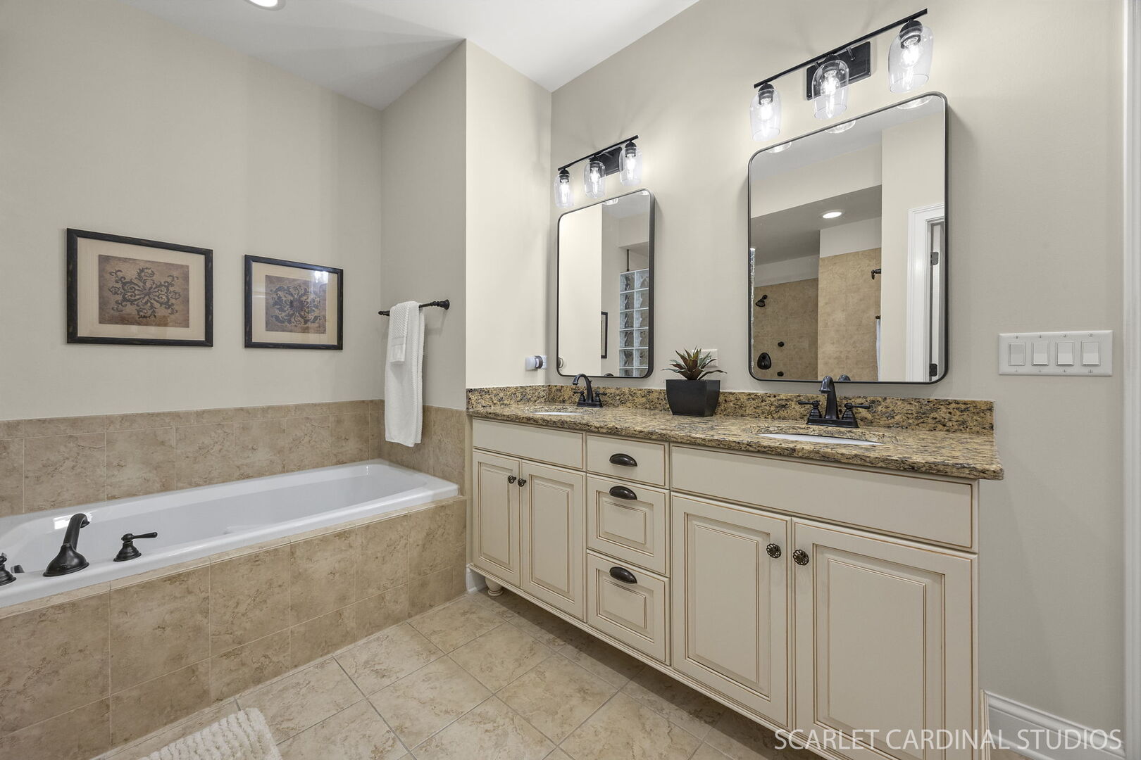 725 Kingsbrook Glen Glen Ellyn IL 60137