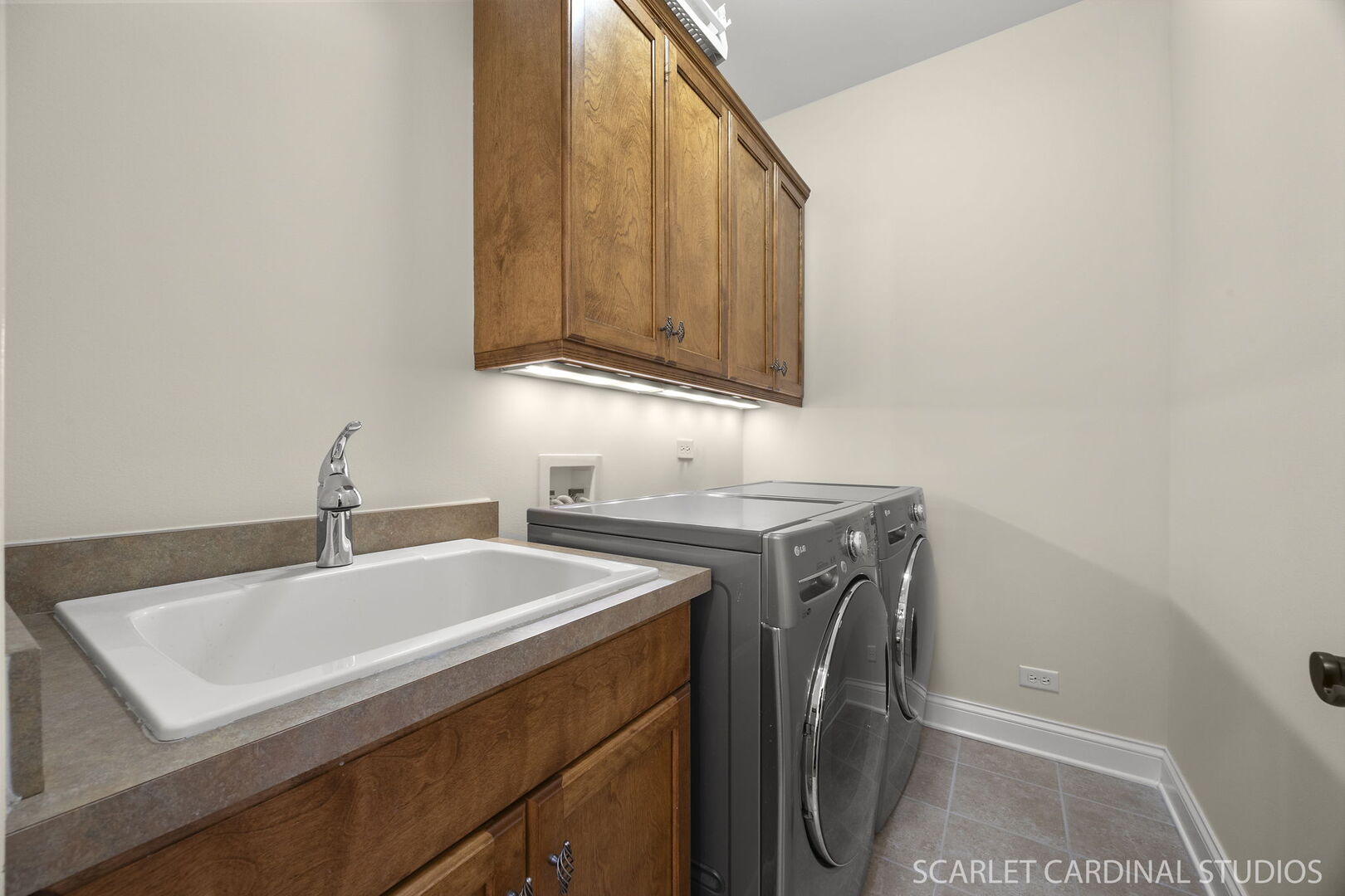 725 Kingsbrook Glen Glen Ellyn IL 60137