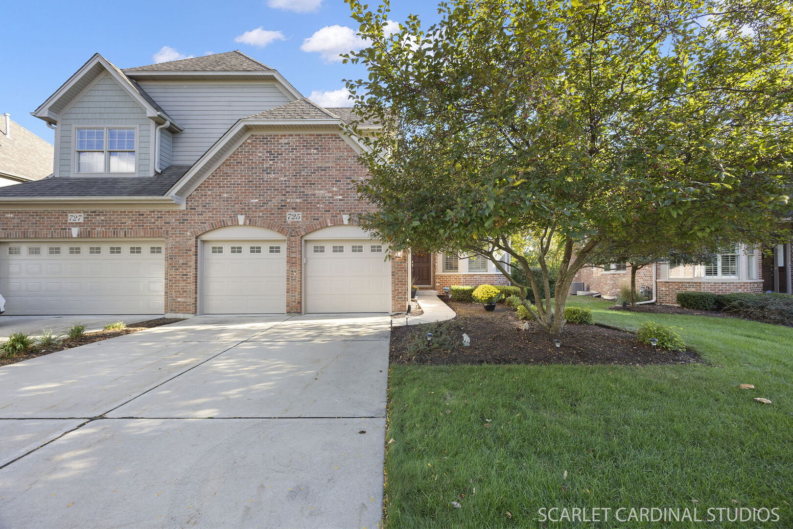 725 Kingsbrook Glen Glen Ellyn IL 60137