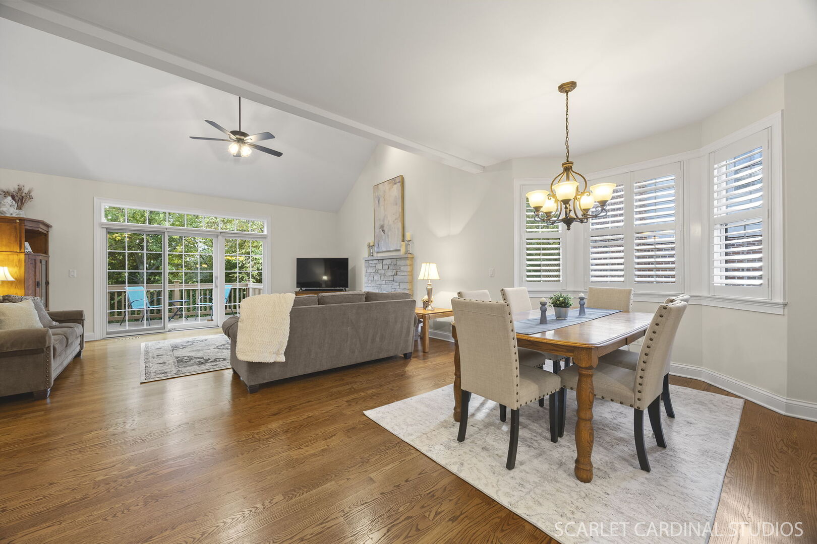 725 Kingsbrook Glen Glen Ellyn IL 60137