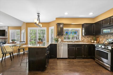 459 Rock Hall Circle Grayslake IL 60030