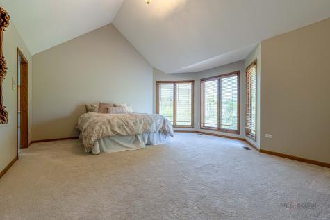 3944 Lakeview Court Long Grove IL 60047