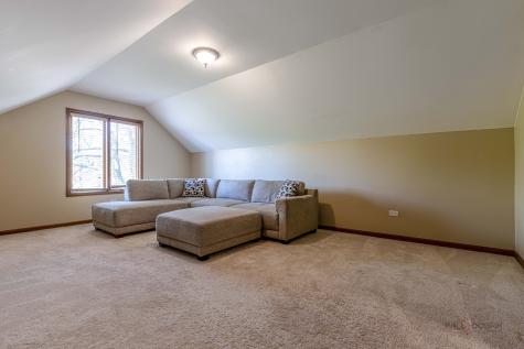 3944 Lakeview Court Long Grove IL 60047