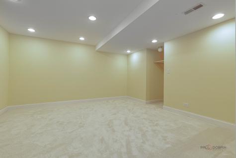 3944 Lakeview Court Long Grove IL 60047