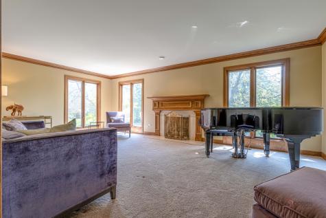 3944 Lakeview Court Long Grove IL 60047