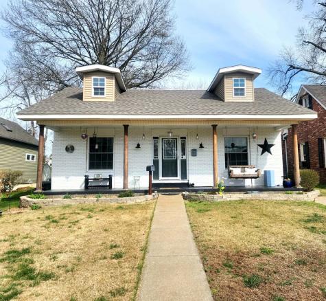 908 North 13th Street Herrin IL 62948