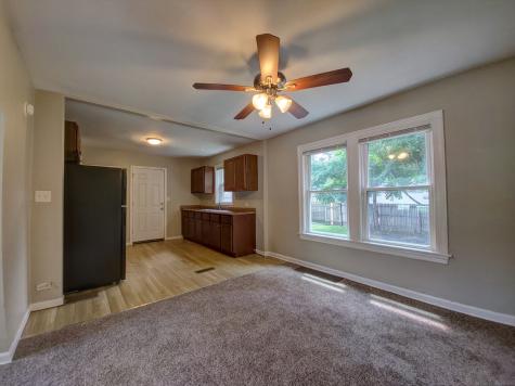 1913 170TH Street Hazel Crest IL 60429