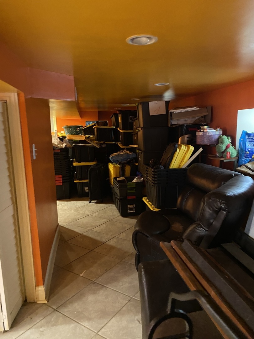 8611 South Aberdeen Street Chicago IL 60620