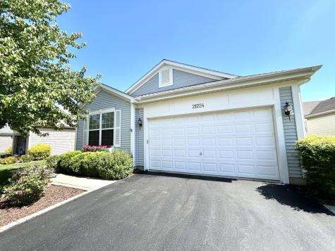 21224 Montclare Lake Drive Crest Hill IL 60403